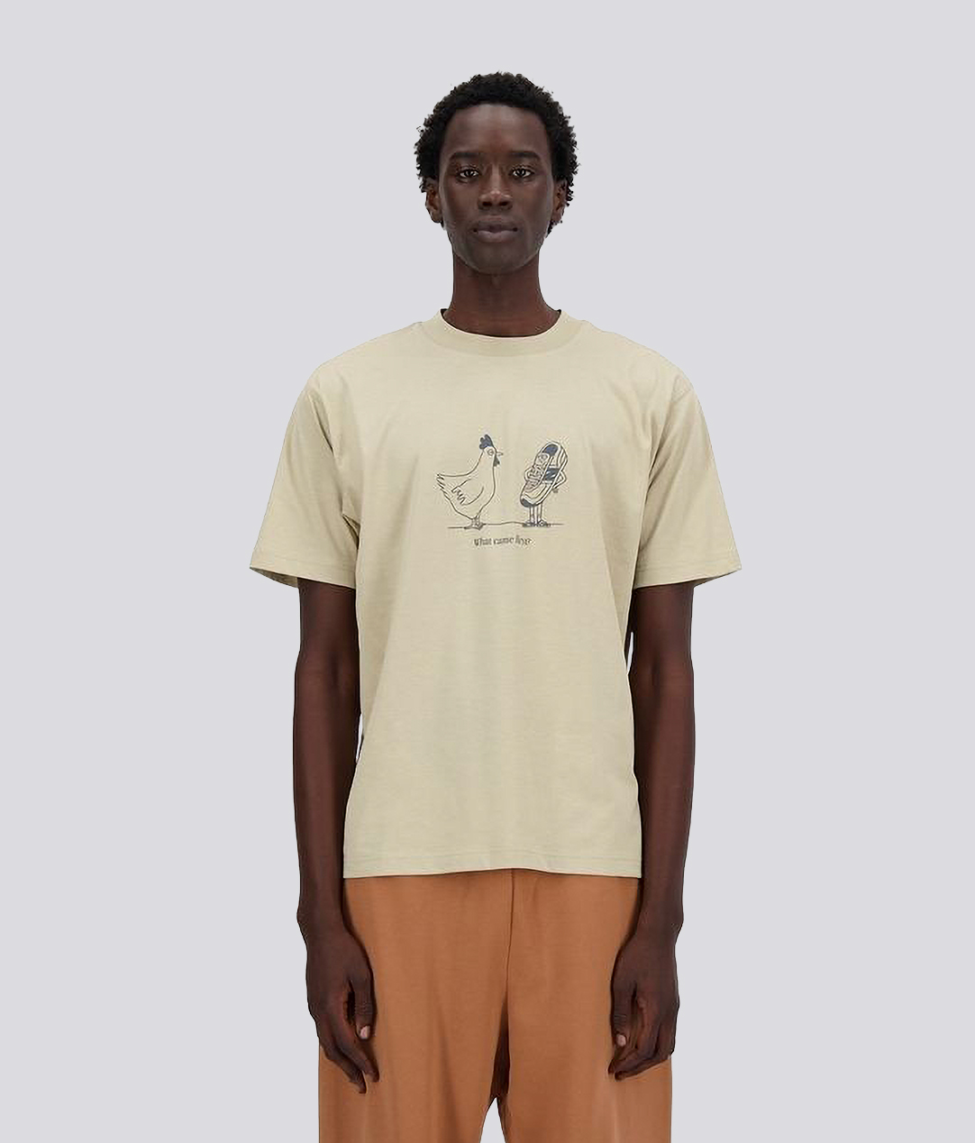 CHICKEN OR SHOE RELAXED TEE 'STONEWARE'