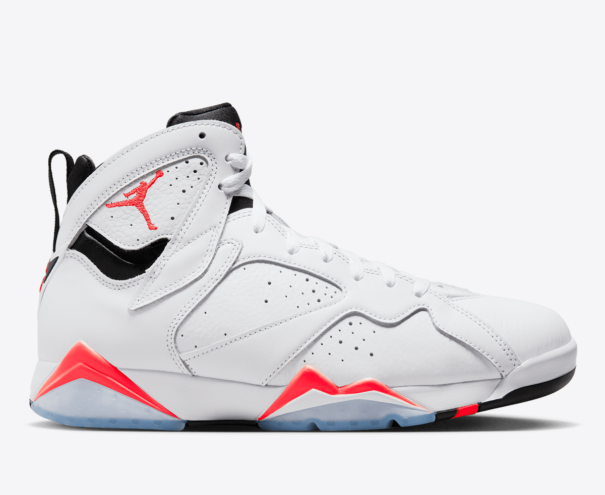 AIR JORDAN 7 RETRO 'WHITE/CRIMSON-BLACK'