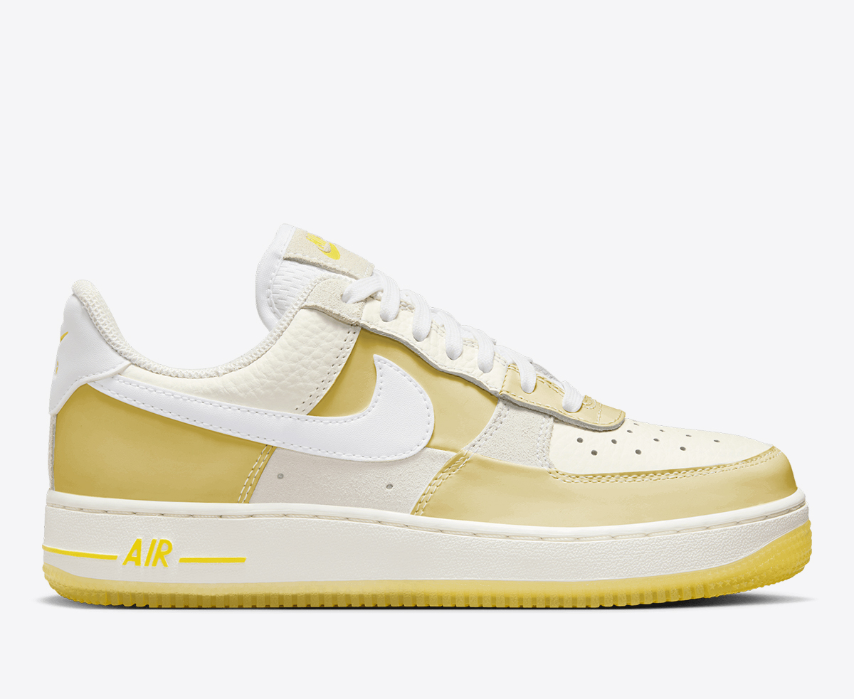 AIR FORCE 1 '07 LOW 'SUMMIT WHITE/WHITE-OPTI YELLOW-SAIL'