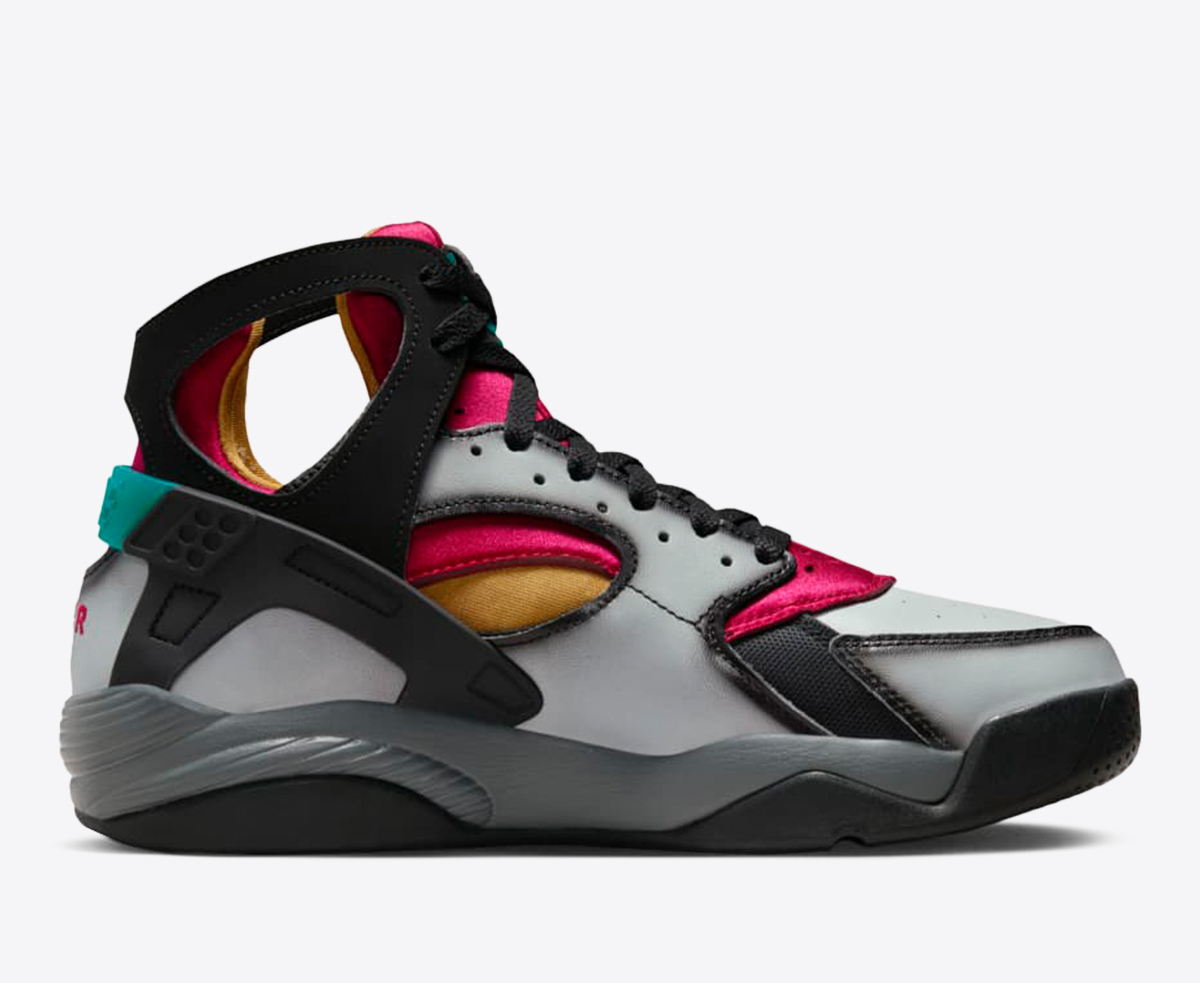 AIR FLIGHT HUARACHE 'LIGHT SMOKE GREY/BLACK-IRON GREY-NOBLE RED'