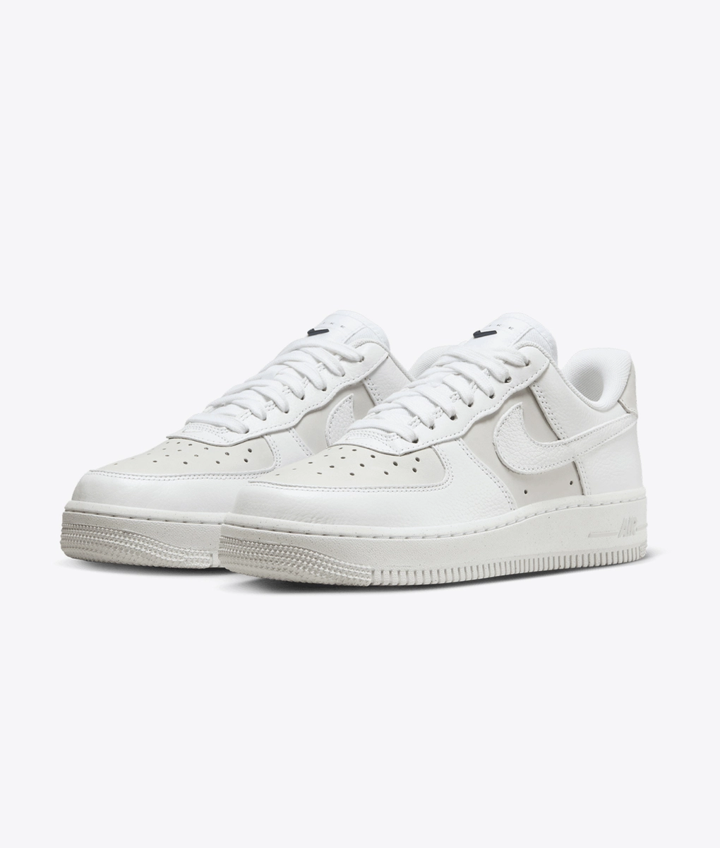 靴 Nike W Air Force 1 07 LX White Cool Grey Nike Women's Air Force 1 '07 LX 