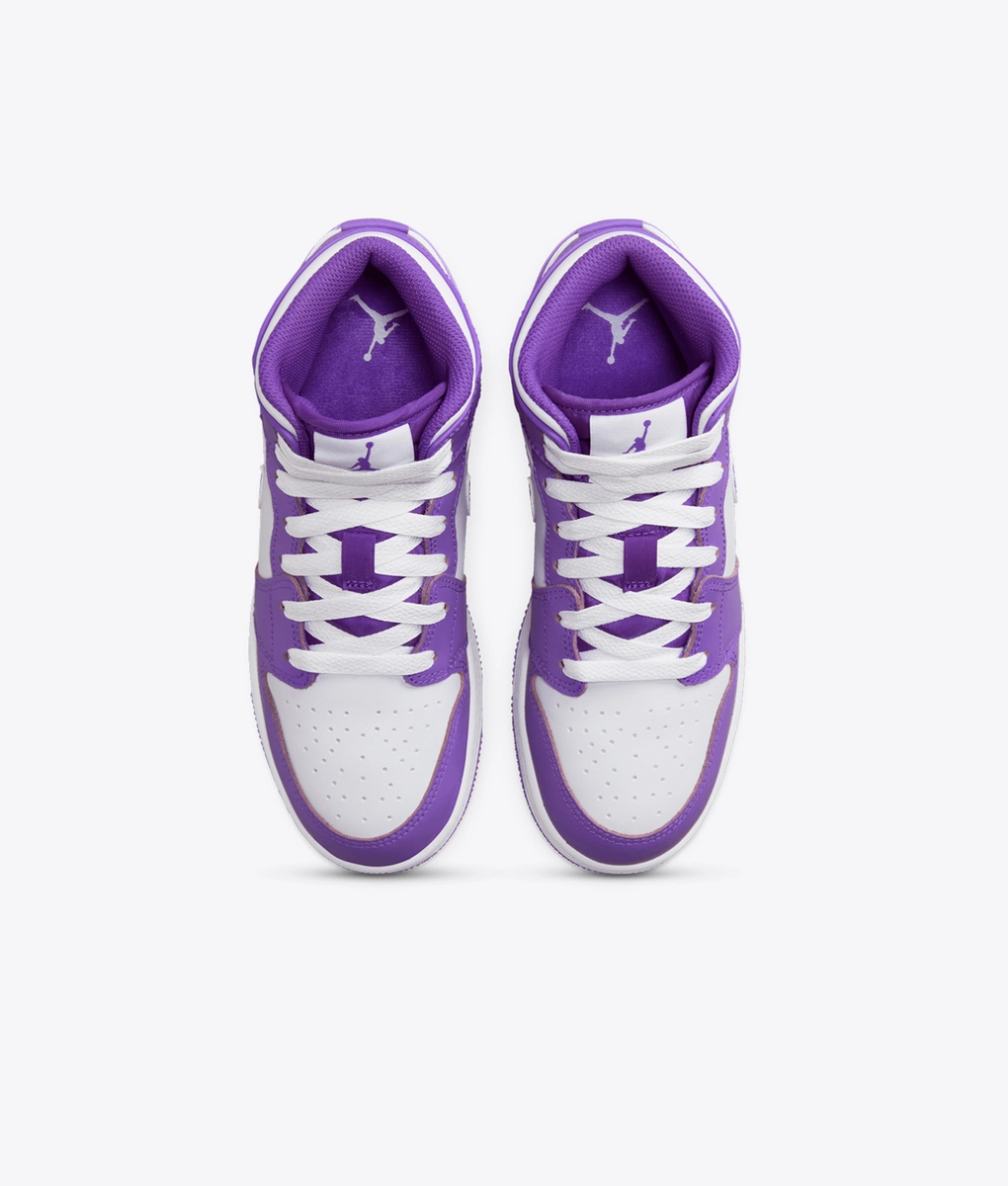 靴 Nike GS Air Jordan 1 Mid Violet. 24,5cm Amazon.com | Jordan Youth Air 1 Mid (GS) 554725 095 - Size