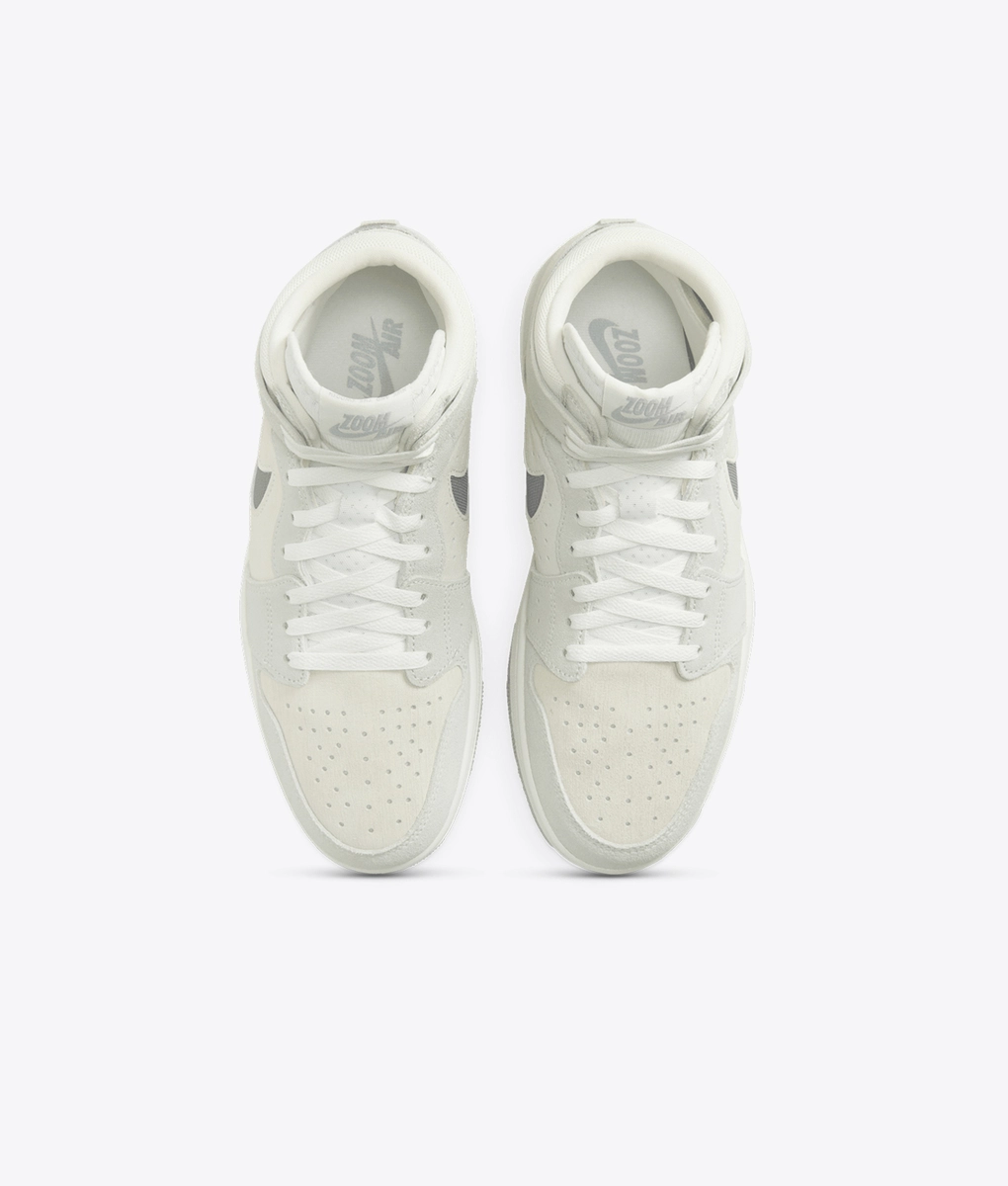 Jordan - Elevate your sneaker game with the trendy NIKE AIR JORDAN