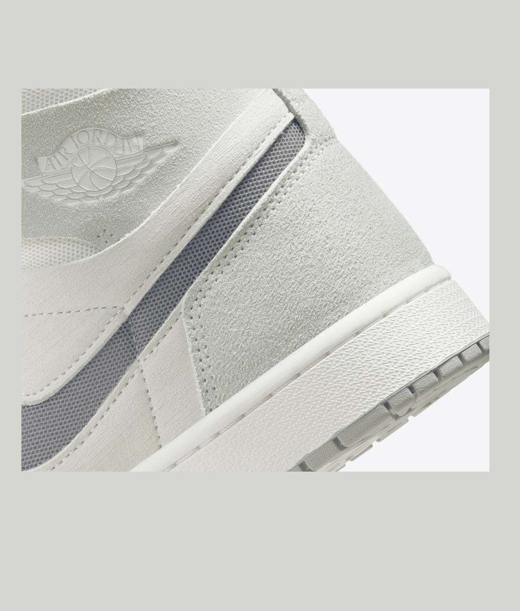 Jordan - Elevate your sneaker game with the trendy NIKE AIR JORDAN