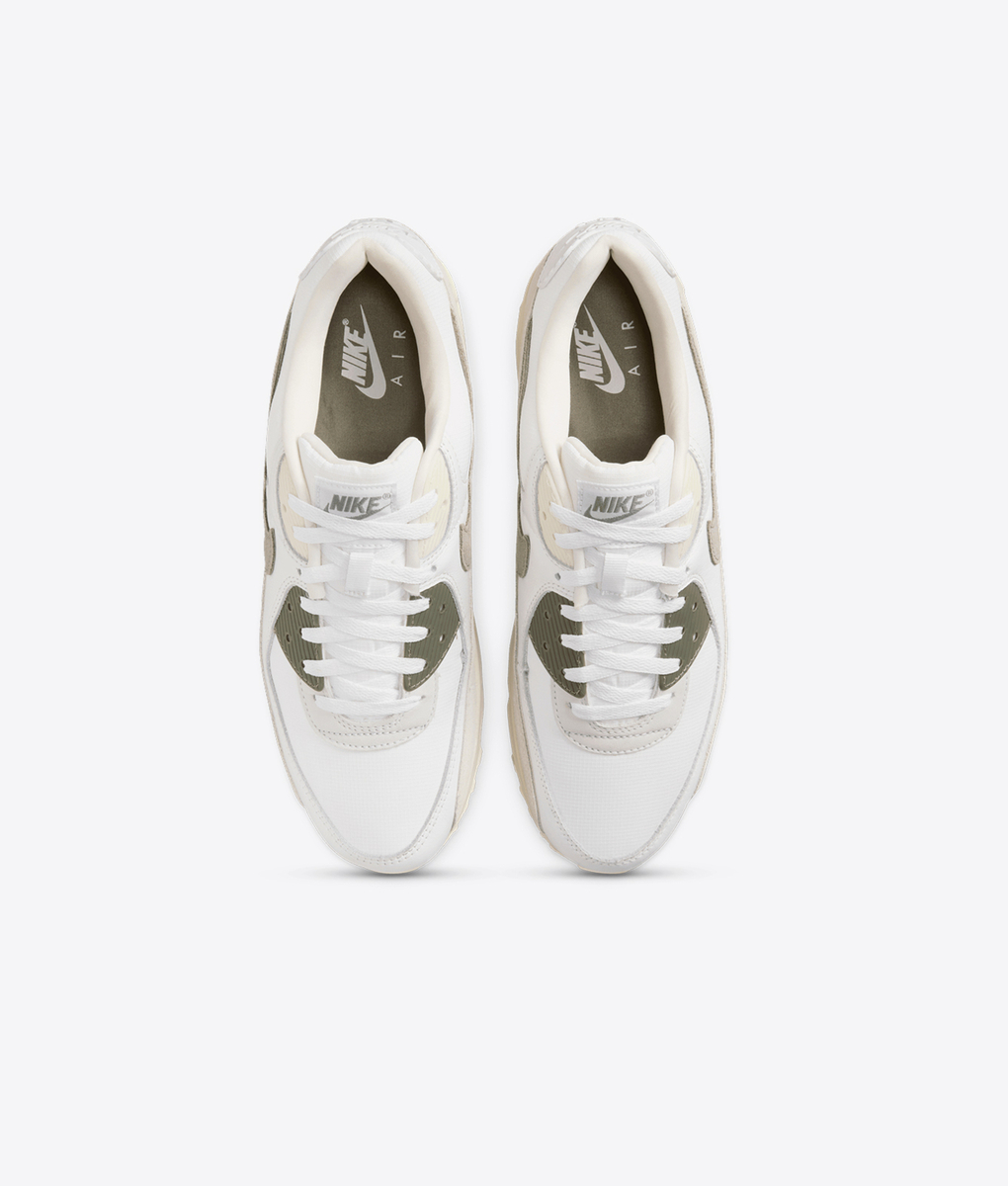 Nike - Air Max 90 Se - VegNonVeg