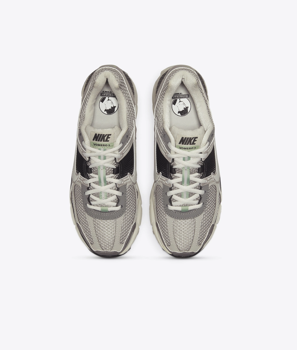 Nike - NIKE ZOOM VOMERO 5 COBBLESTONE/LIGHT BONE l BUY