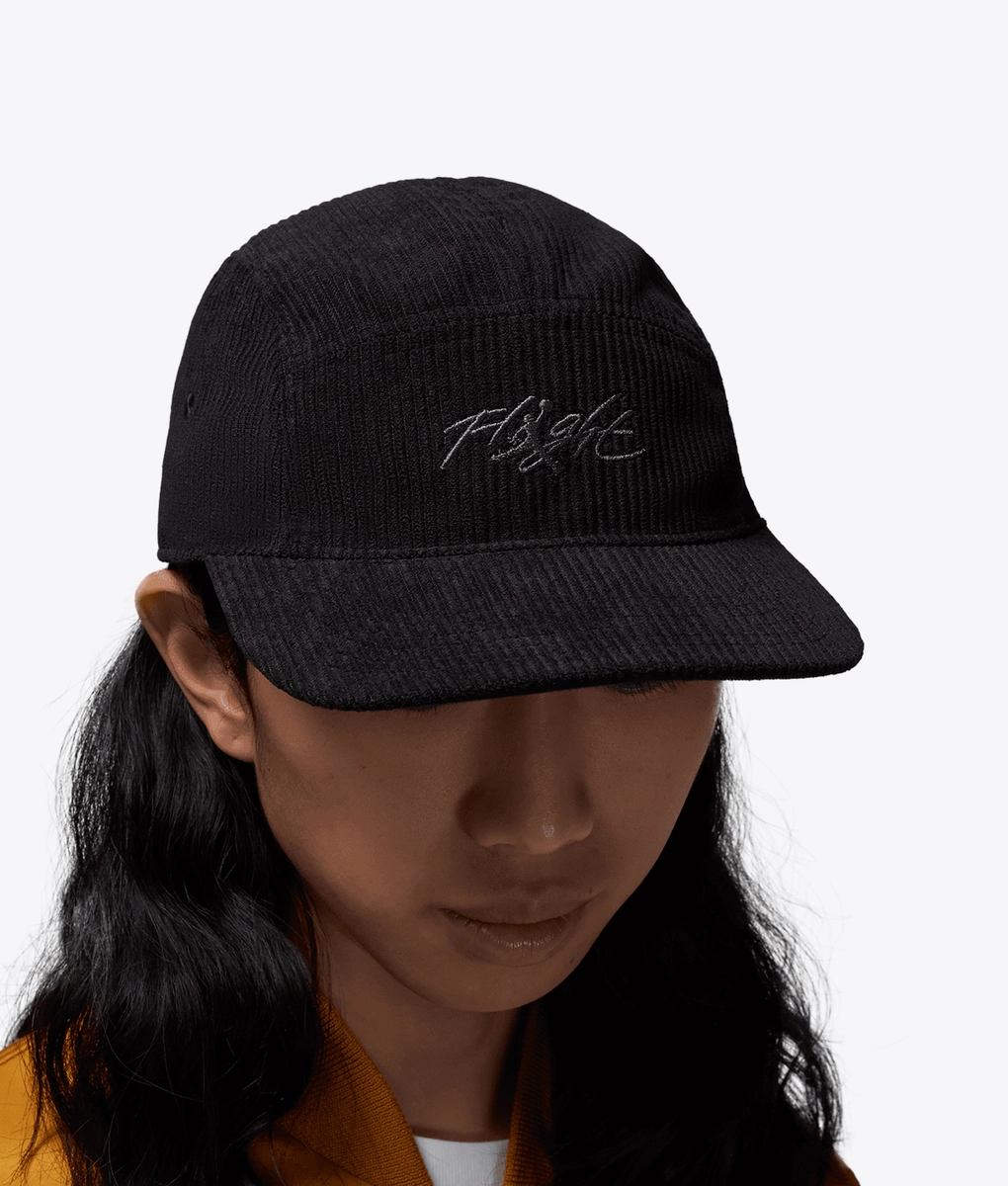 black jumpman cap