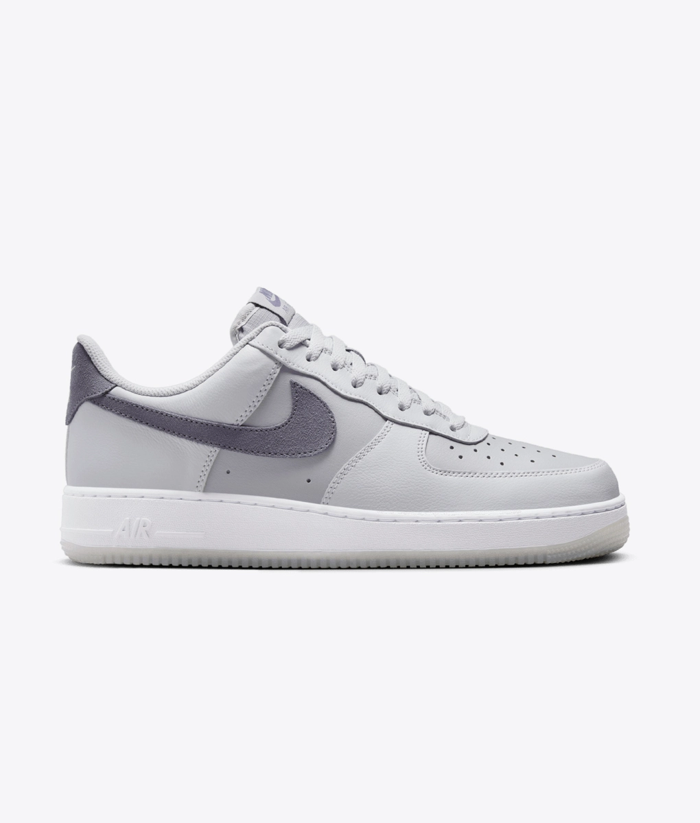 Nike - Air Force 1 '07 Lv8 - VegNonVeg