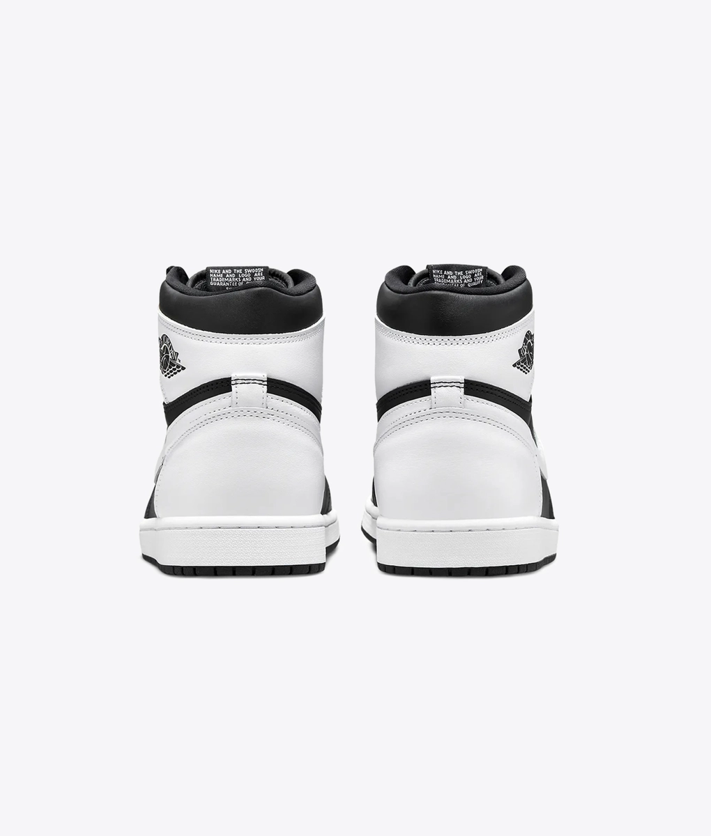 Jordan - JORDAN AIR JORDAN 1 RETRO HIGH OG BLACK/WHITE l BUY Men's Jordan - JORDAN AIR JORDAN 1 RETRO HIGH OG BLACK/WHITE l BUY Men's