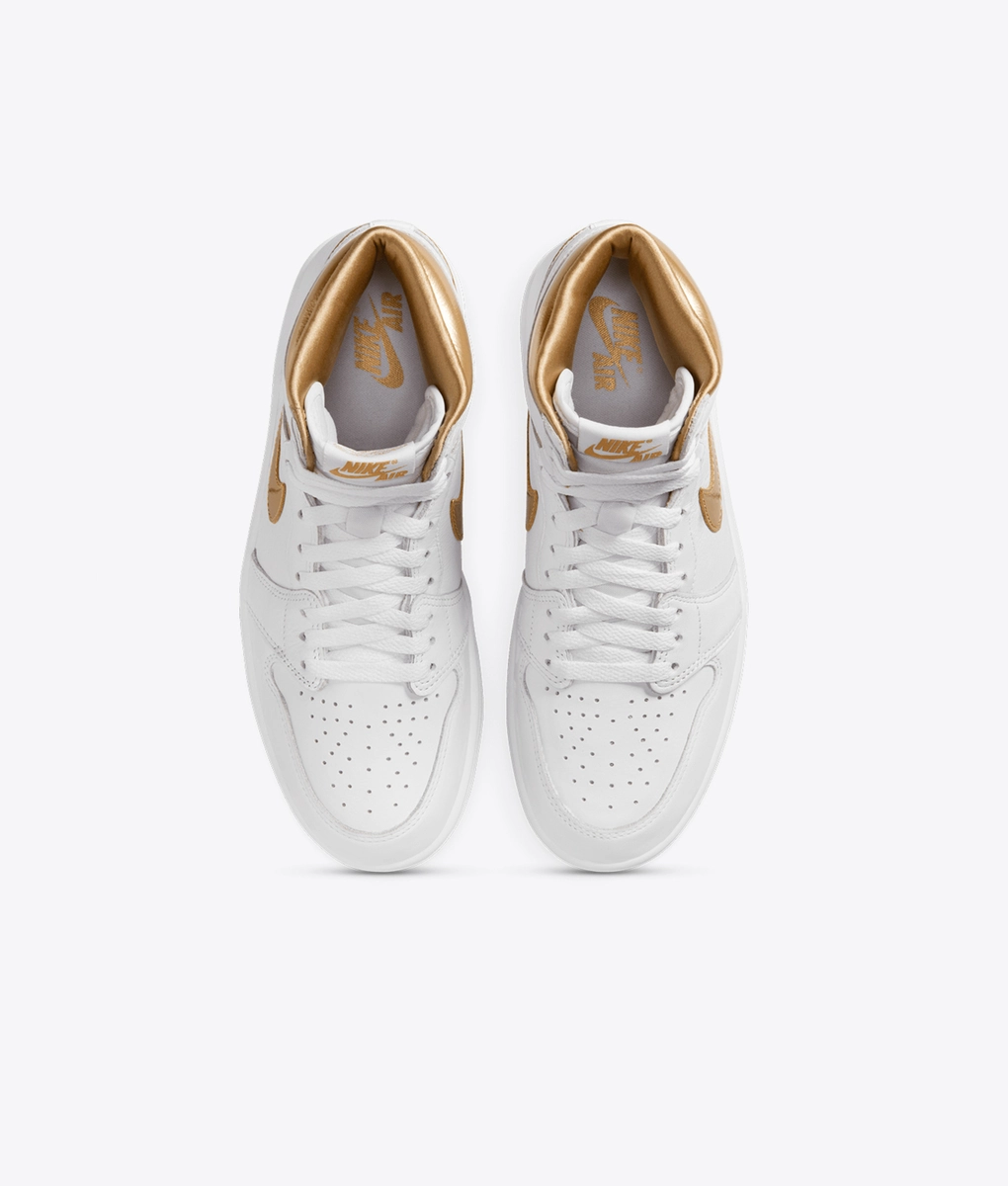 Jordan - JORDAN AIR JORDAN 1 RETRO HIGH OG WHITE/METALLIC GOLD-GUM