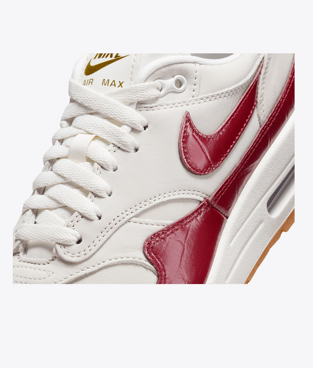 Nike - W Air Max 1 Lx - VegNonVeg