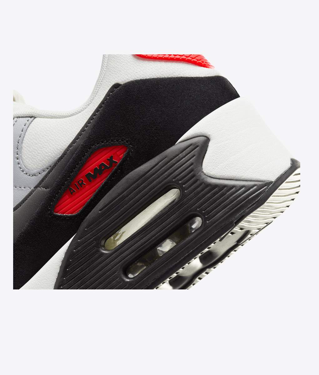 Nike - Air Max 90 Lv8 - VegNonVeg