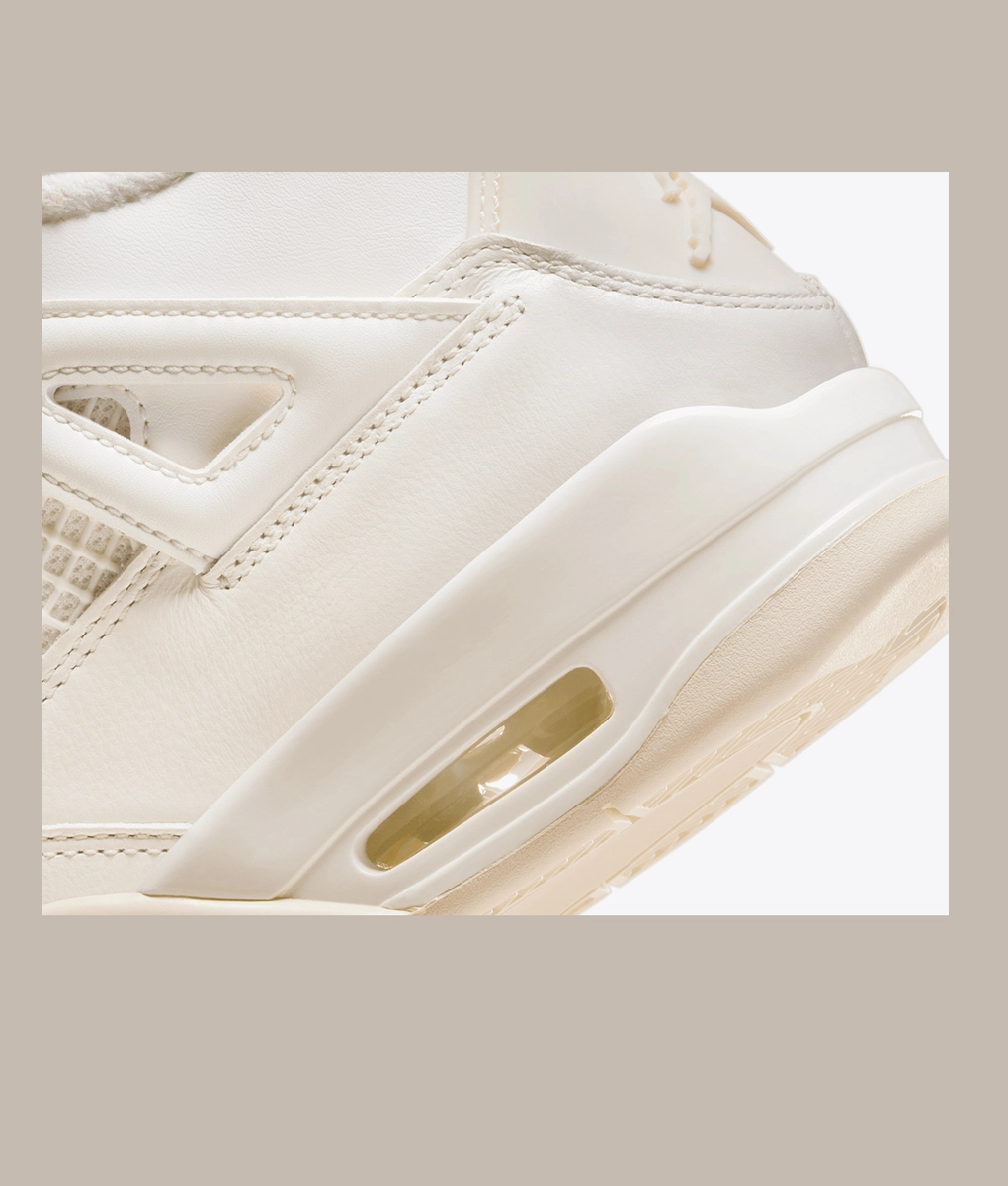 Jordan - JORDAN AIR JORDAN 4 RETRO SAIL/METALLIC GOLD-BLACK Jordan - JORDAN AIR JORDAN 4 RETRO SAIL/METALLIC GOLD-BLACK
