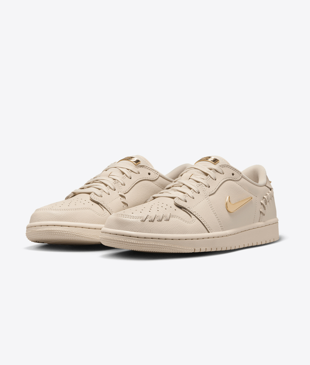 Jordan - Air Jordan 1 Low Mm - VegNonVeg
