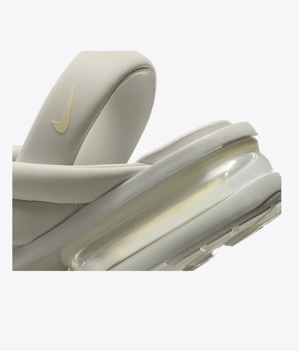 Nike - Air Max Isla Sandal - VegNonVeg