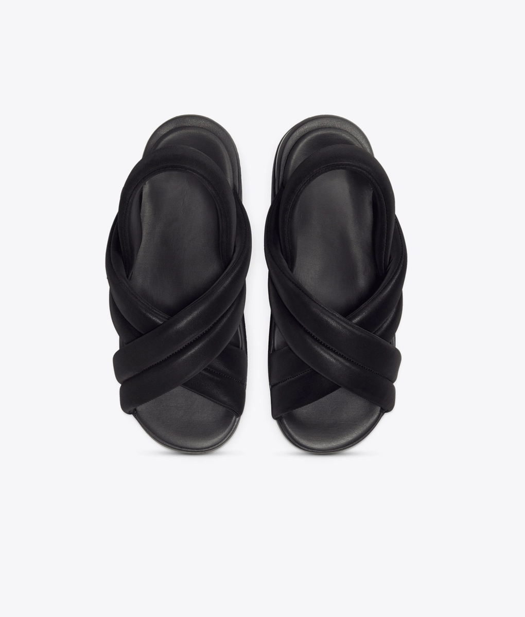 Nike - NIKE AIR MAX ISLA SANDAL BLACK/ANTHRACITE l Buy