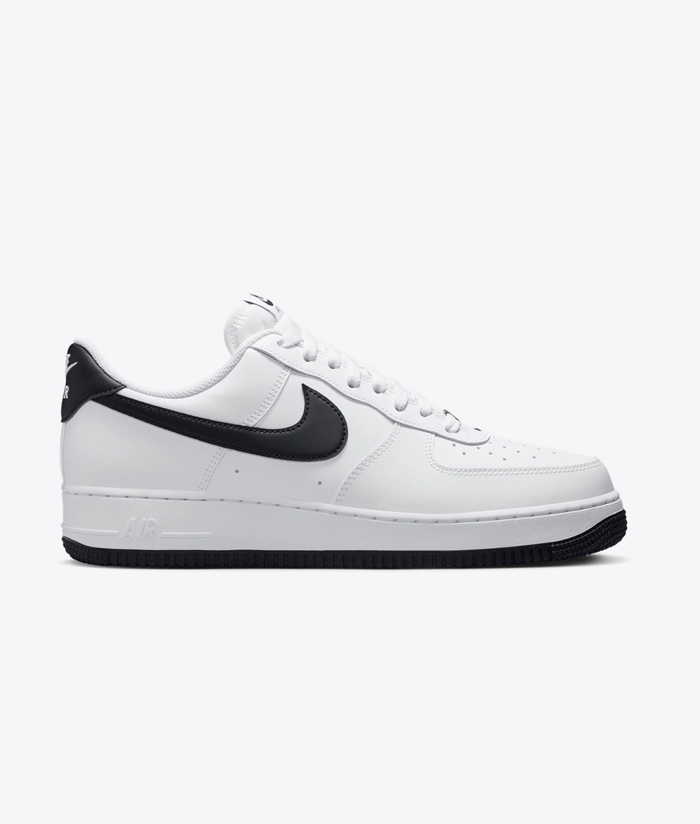 Nike - Air Force 1  