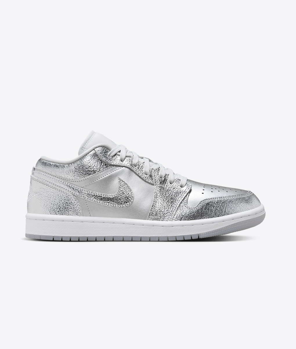Jordan - Air Jordan 1 Low Se - VegNonVeg