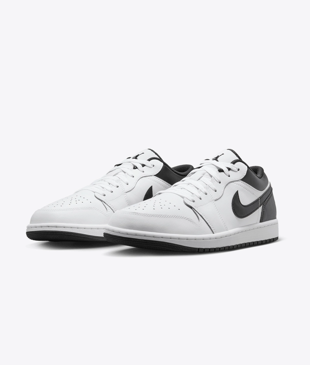 Jordan - JORDAN AIR JORDAN 1 LOW WHITE/BLACK l BUY Men's Sneakers