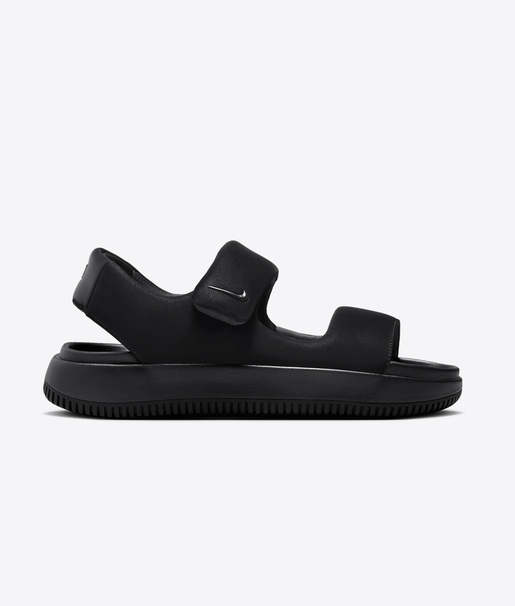 Nike - Calm Sandal - VegNonVeg