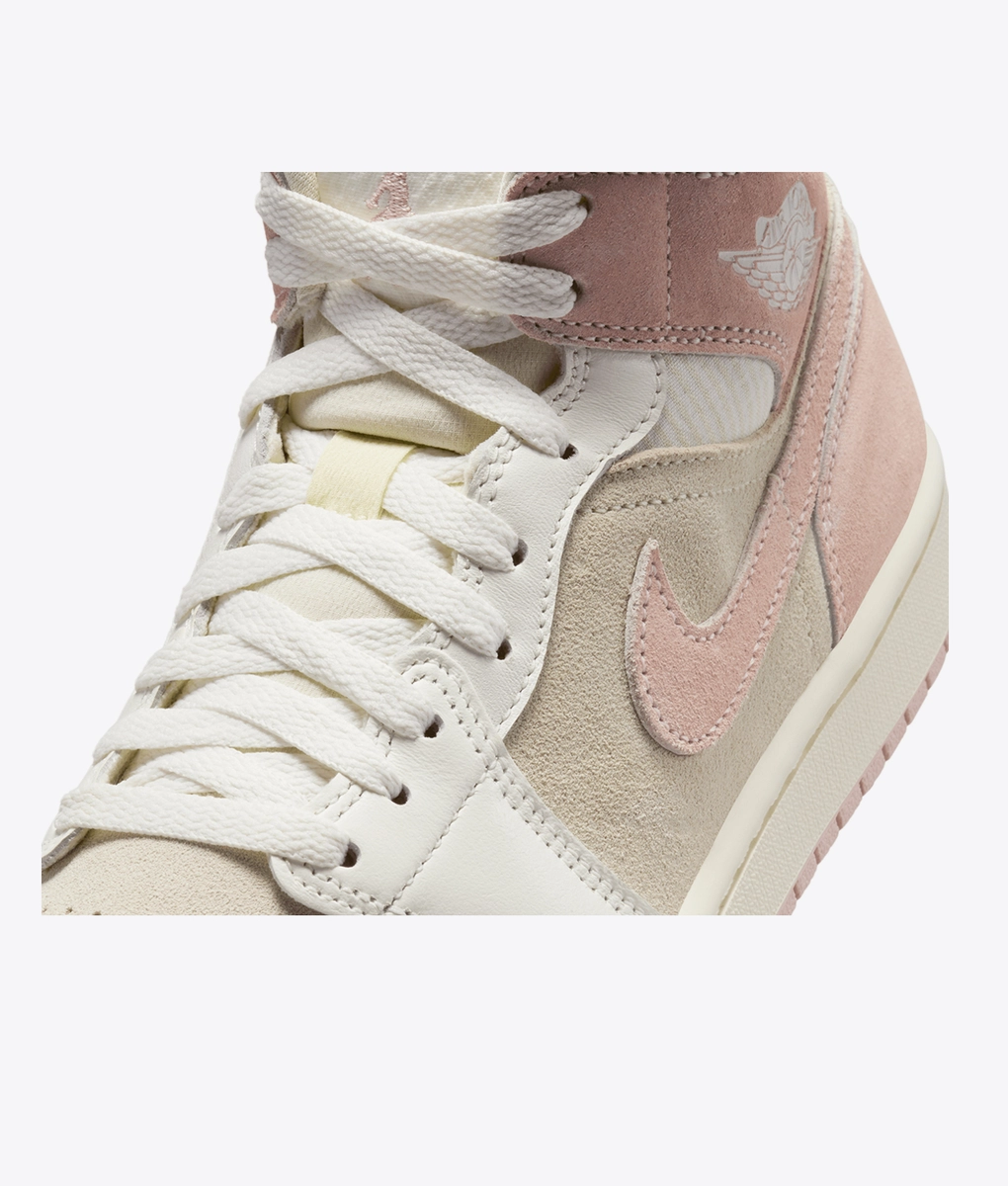 靴 Nike Air Jordan 1 Mid SE \"Coconut Milk Nike Air Jordan 1 Mid 'Coconut Milk' Particle Grey White