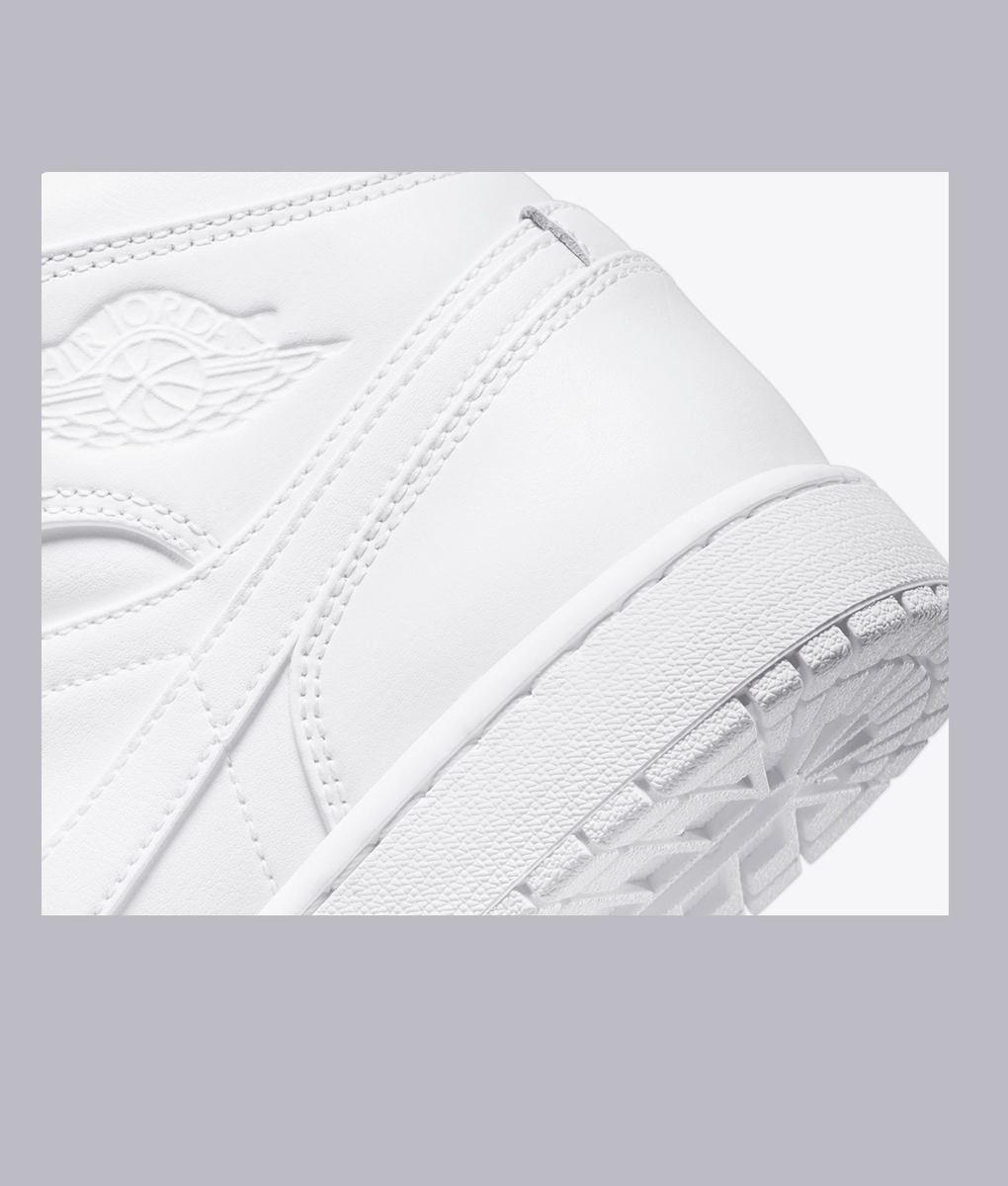 white sneakers air jordan all white