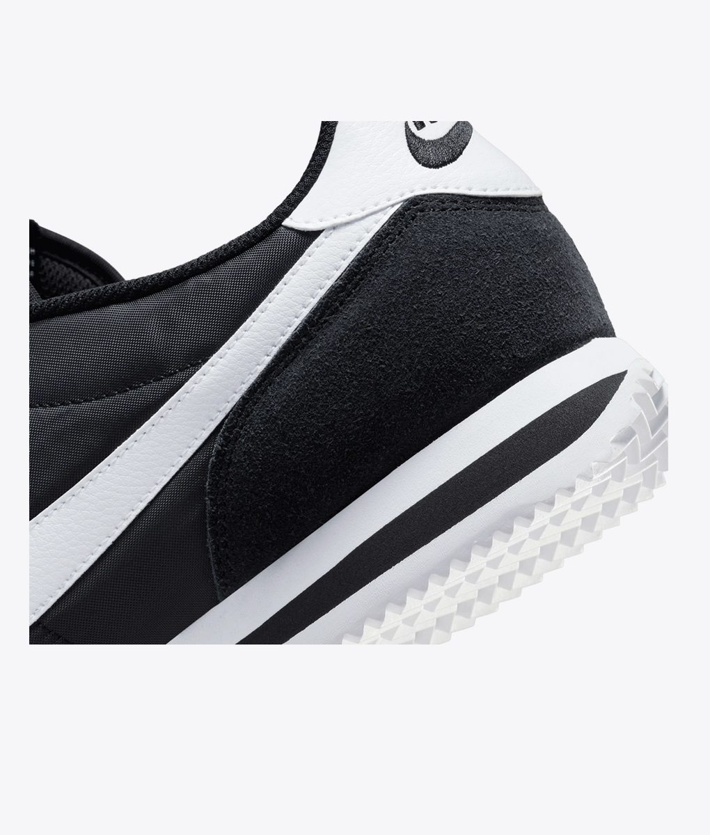 Nike - NIKE CORTEZ TXT BLACK/WHITE l BUY Unisex Sneakers