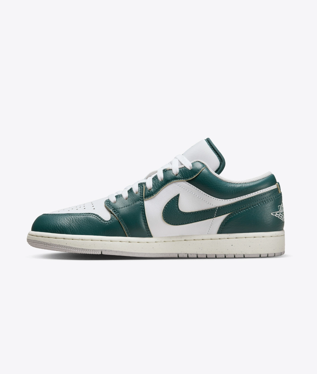 jordan 1s green and white