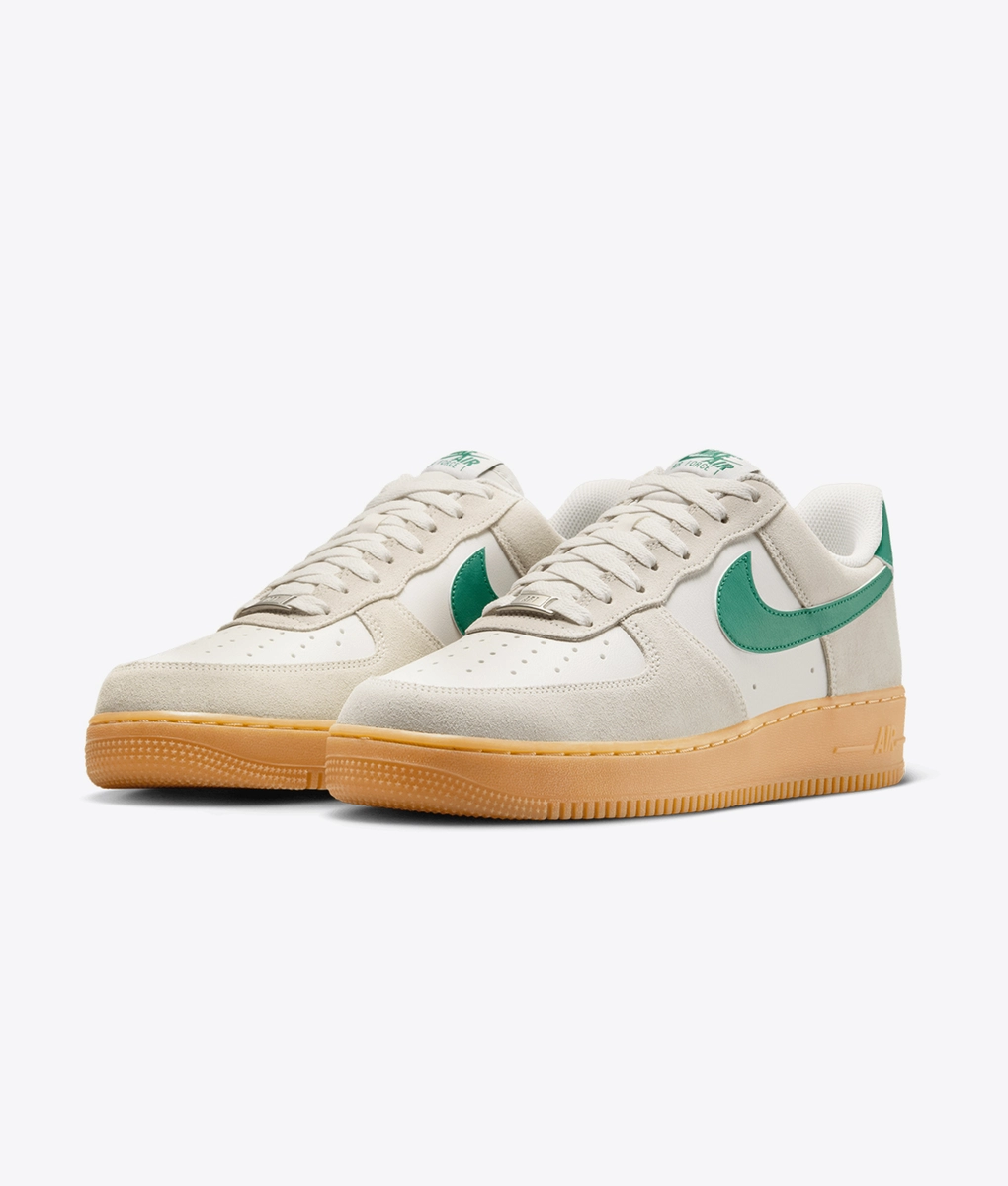 nike air force one 107 lv8