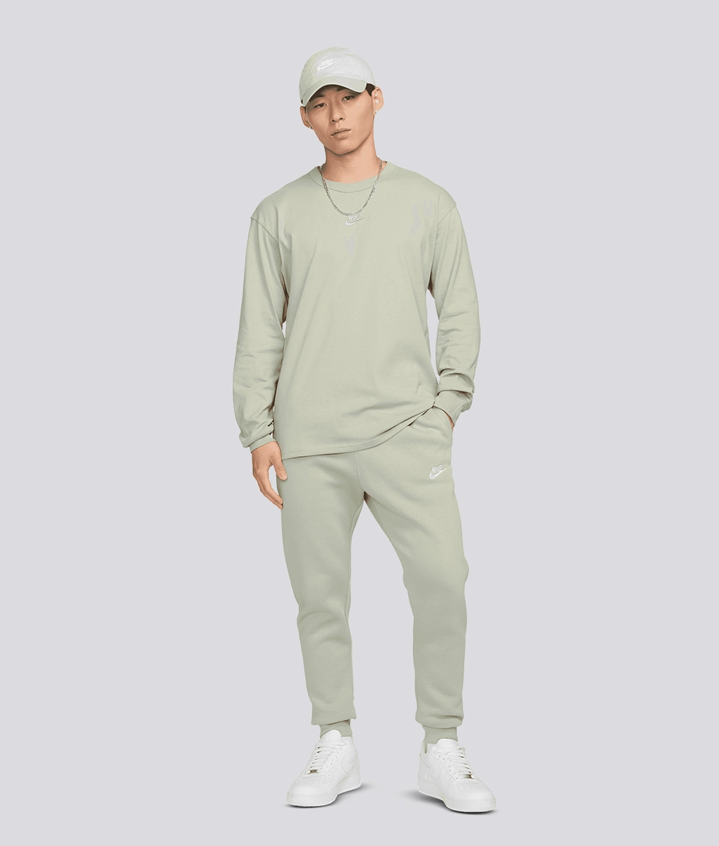 Nike - NIKE SPORTSWEAR PREMIUM ESSENTIALS SUSTAINABLE LONG
