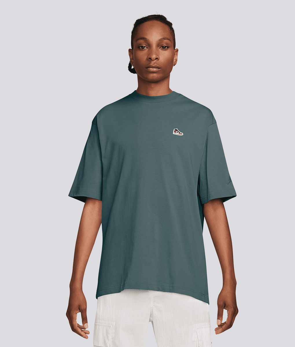 Jordan - JORDAN SNEAKER PATCH SHORT SLEEVE CREW TEE OXIDIZED