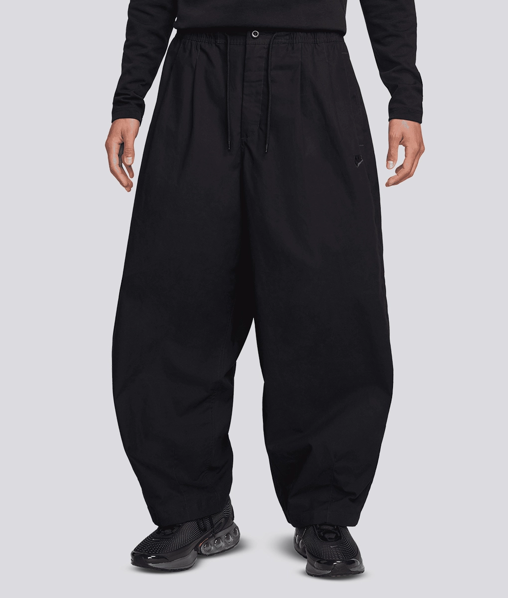 NIKE M CLUB BALLOON PANT BLK/BLK 国内発送 Nike - NIKE CLUB BALLOON PANT BLACK l Buy Men's Pants Online