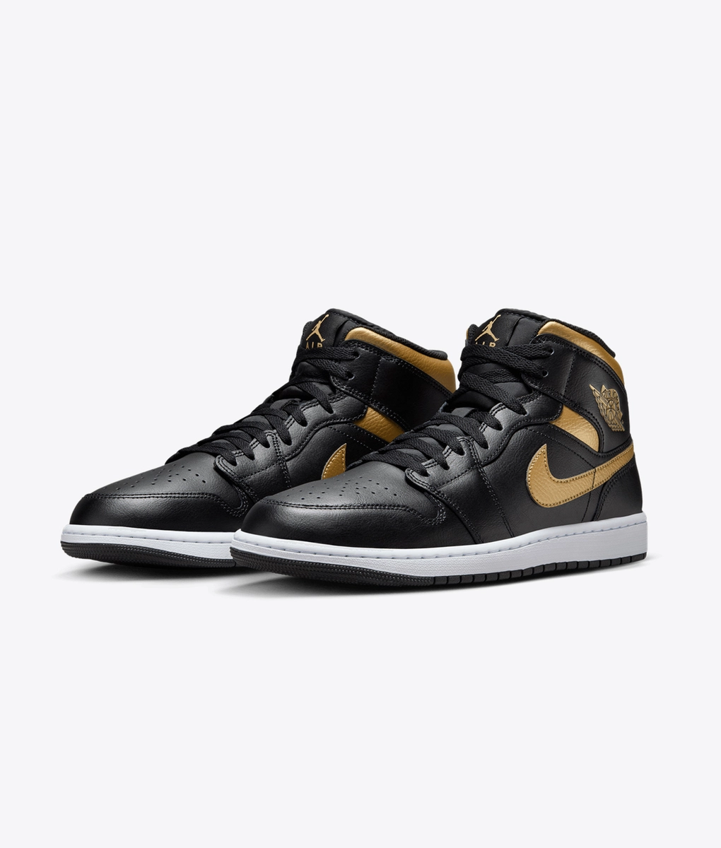 jordan black & gold