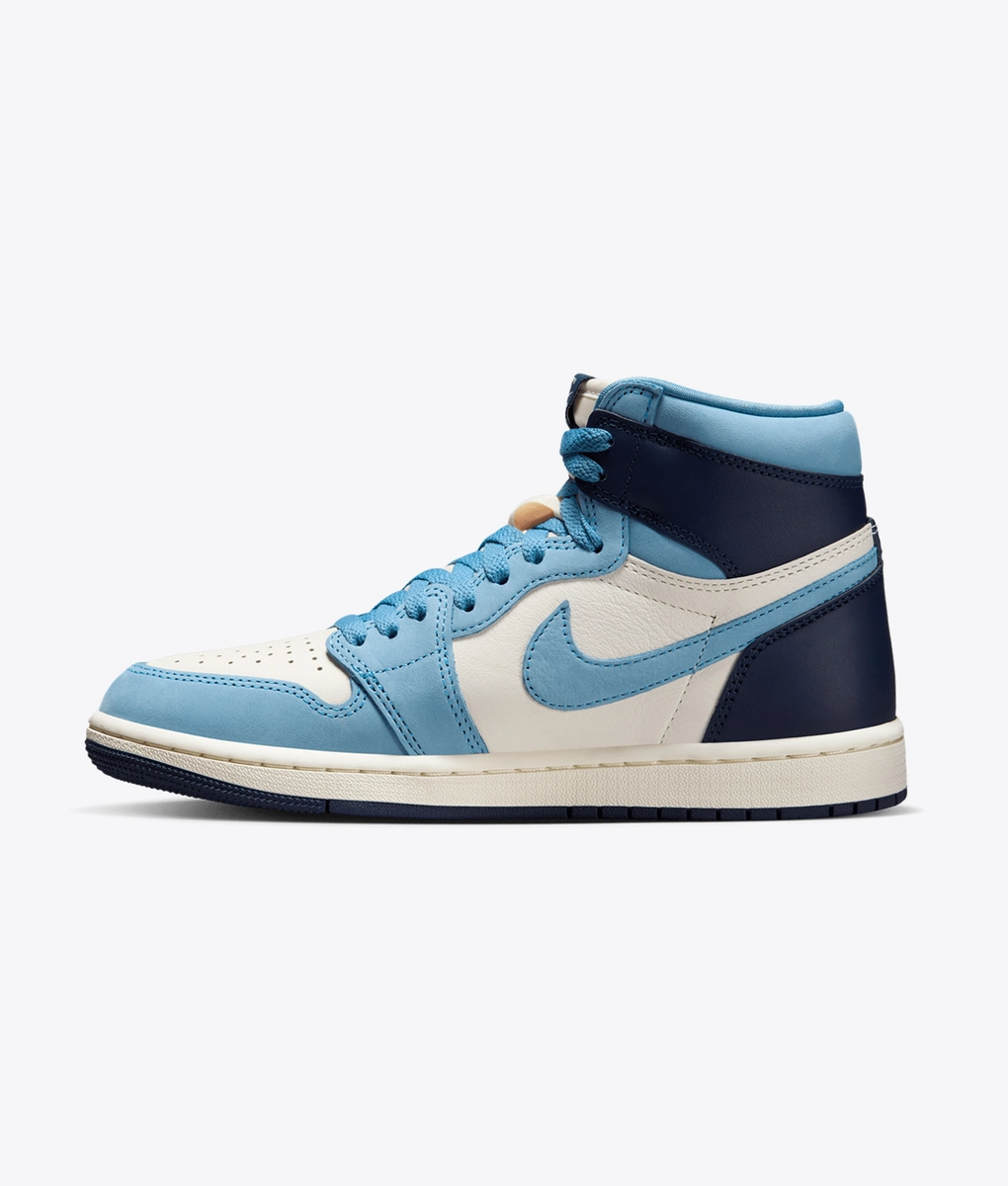 Jordan - JORDAN WMNS AIR JORDAN 1 RETRO HI OG UNIVERSITY
