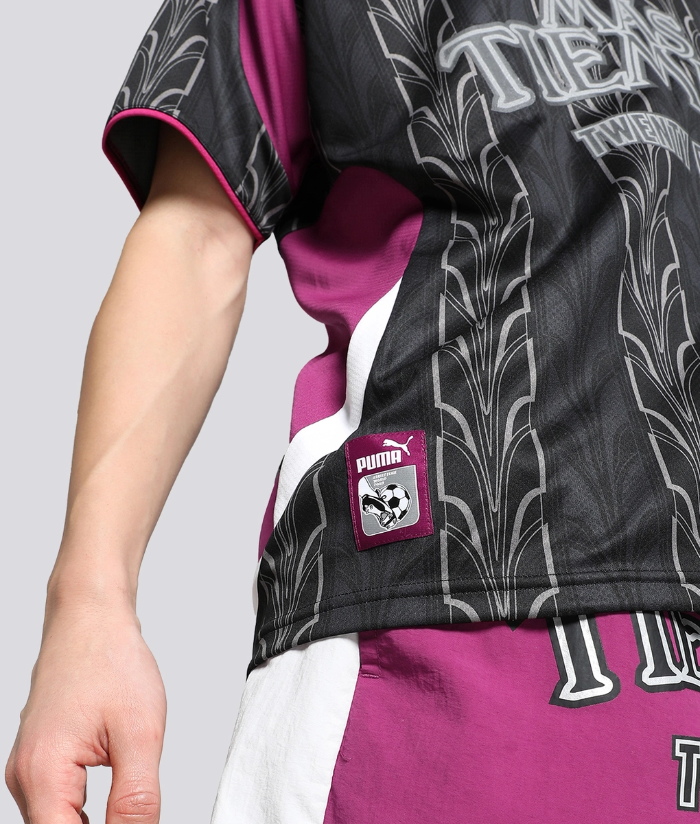 Tシャツ・カットソー [PUMA] x MaS TIEMPO TWENTY FOUR Football Jersey PUMA x MÁS Tiempo Mens Twenty Four Football Tee – Extra