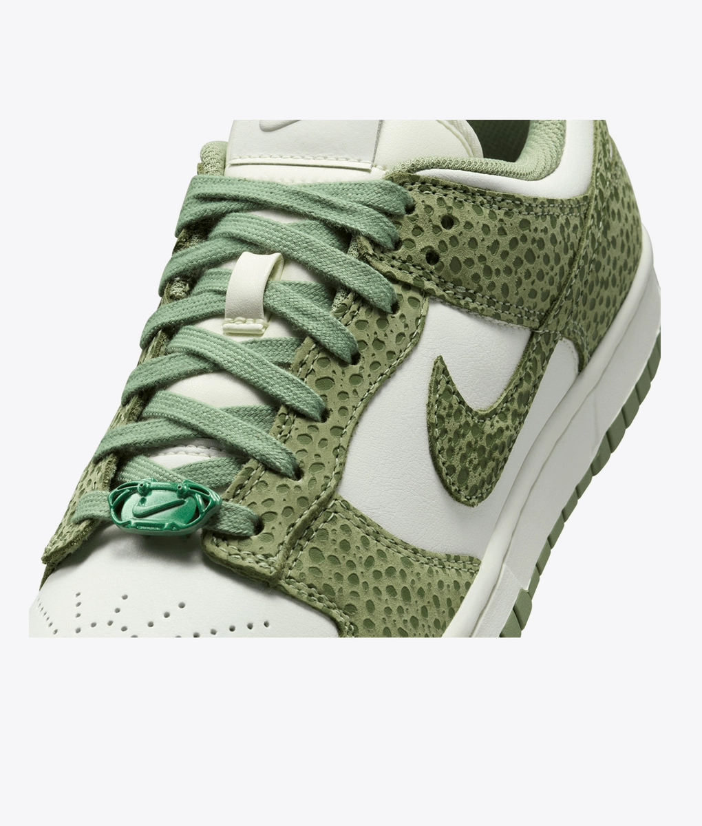 Nike - Dunk Low Premium - VegNonVeg