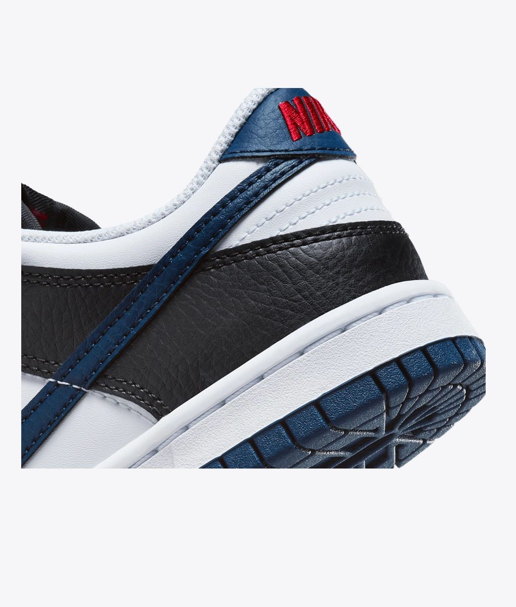 dunk low blue red