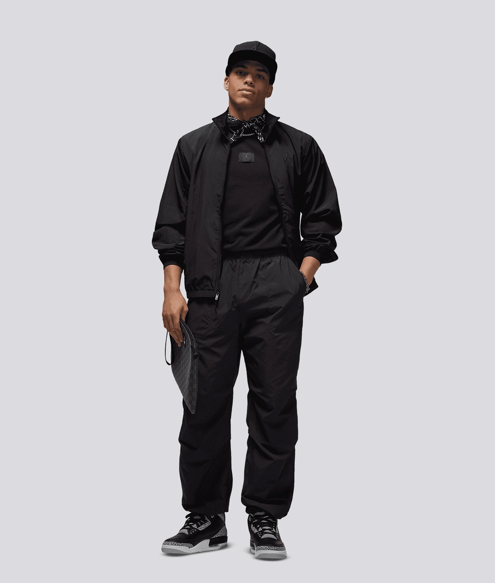 Jordan - Essentials Statement Woven Pant - VegNonVeg