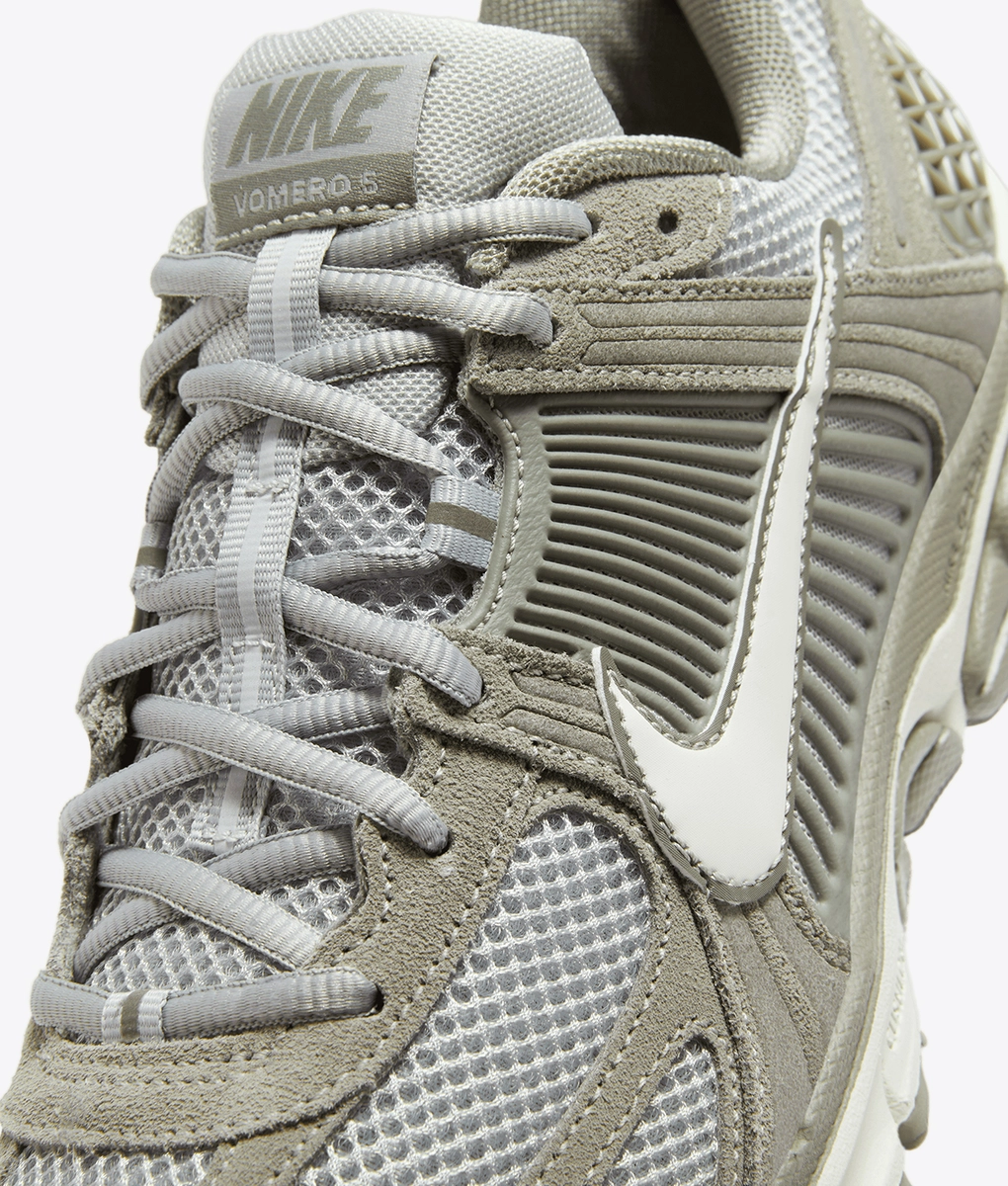 Nike - NIKE ZOOM VOMERO 5 DARK STUCCO/PHANTOM-LIGHT SMOKE