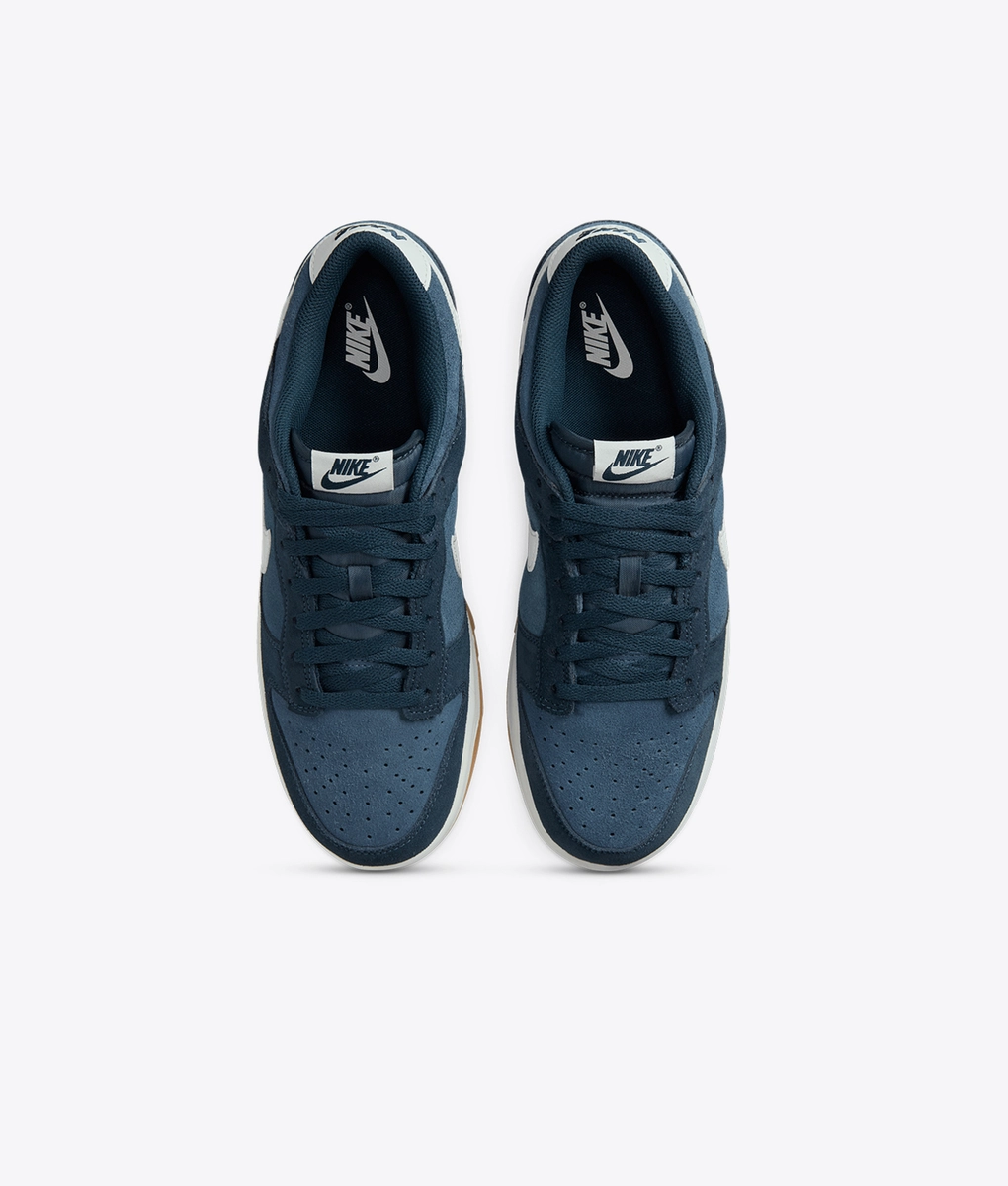 Nike - Dunk Low Retro Se - VegNonVeg