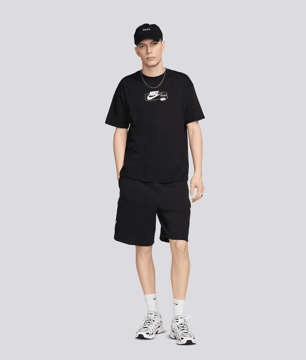 NIKE - NIKE FREAK Tee/SHORT PANTS SETUP【M】 Nike - NIKE SPORTSWEAR MAX90 GRAPHIC TEE BLACK l Buy Men's