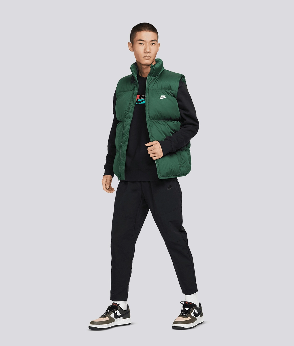 NIKE TF CLUB VEST PRIMALOFT グリーン　 XL Nike Sportswear Club PrimaLoft Water-Repellent Puffer Vest