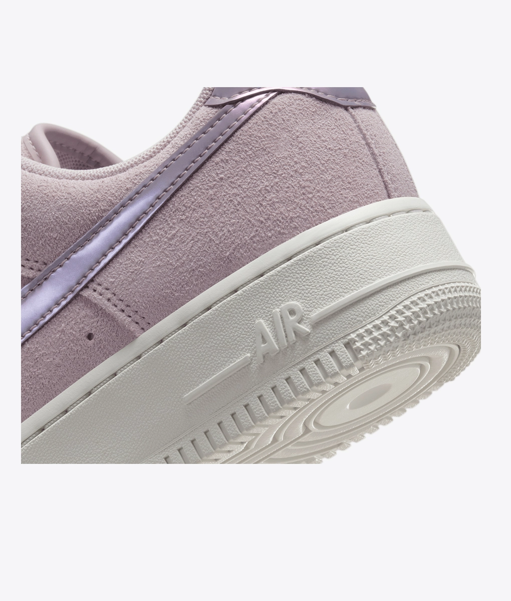 nike air force 1 07 violet