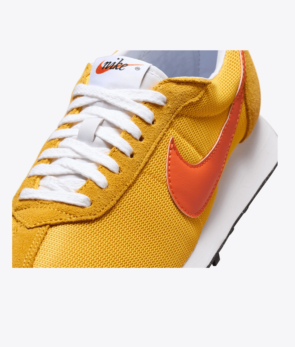 Nike - NIKE LD-1000 SP UNIVERSITY GOLD/SAFETY ORANGE l BUY Unisex