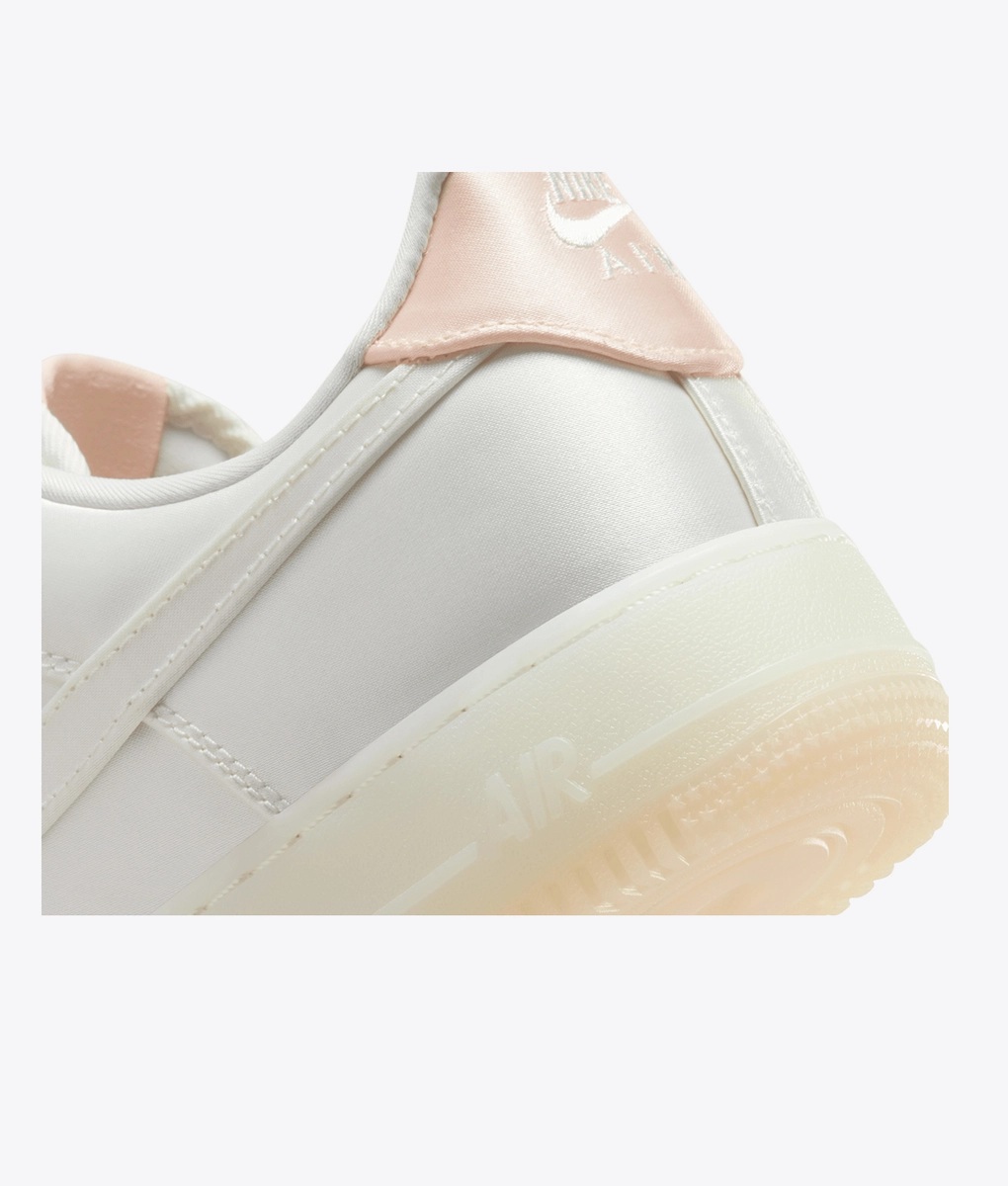 最終価格　Air Force 1 Low Sail/Barely Orange 最終価格Air Force 1 Low Sail/Barely Orange