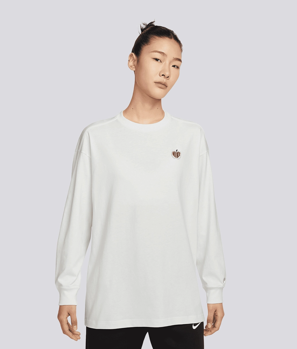 ★★Nike★★ Sportswear Essentials Oversized Long Sleeve T-S Nike Sportswear Premium Essentials Men's Long-Sleeve T-Shirt