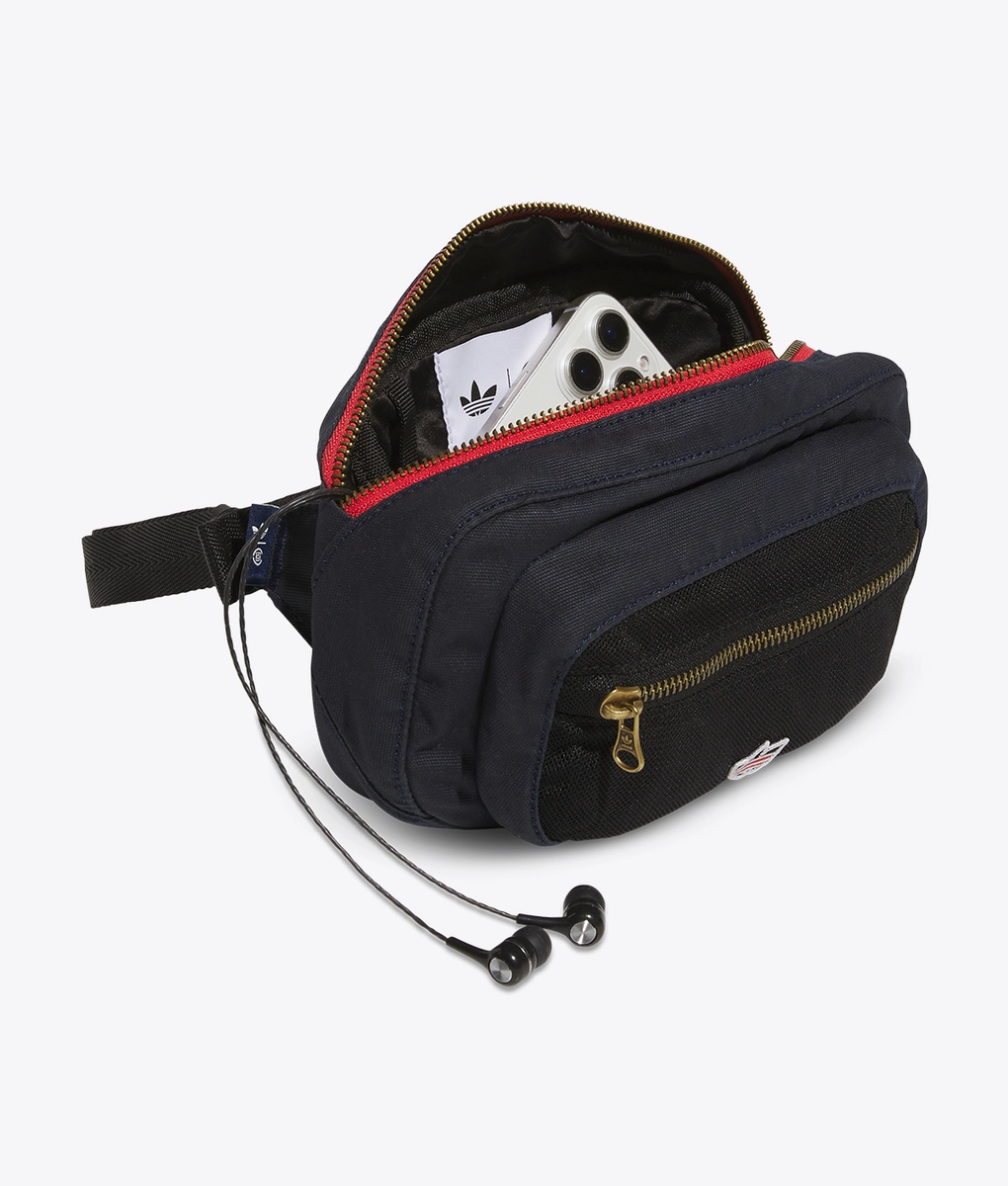 ADIDAS × CLOT【カジュアルスタイルに☆Clot Fanny Pack 】 adidas Fanny Pack x CLOT by Edison Chen | NIGHT INDIGO | SVD USA
