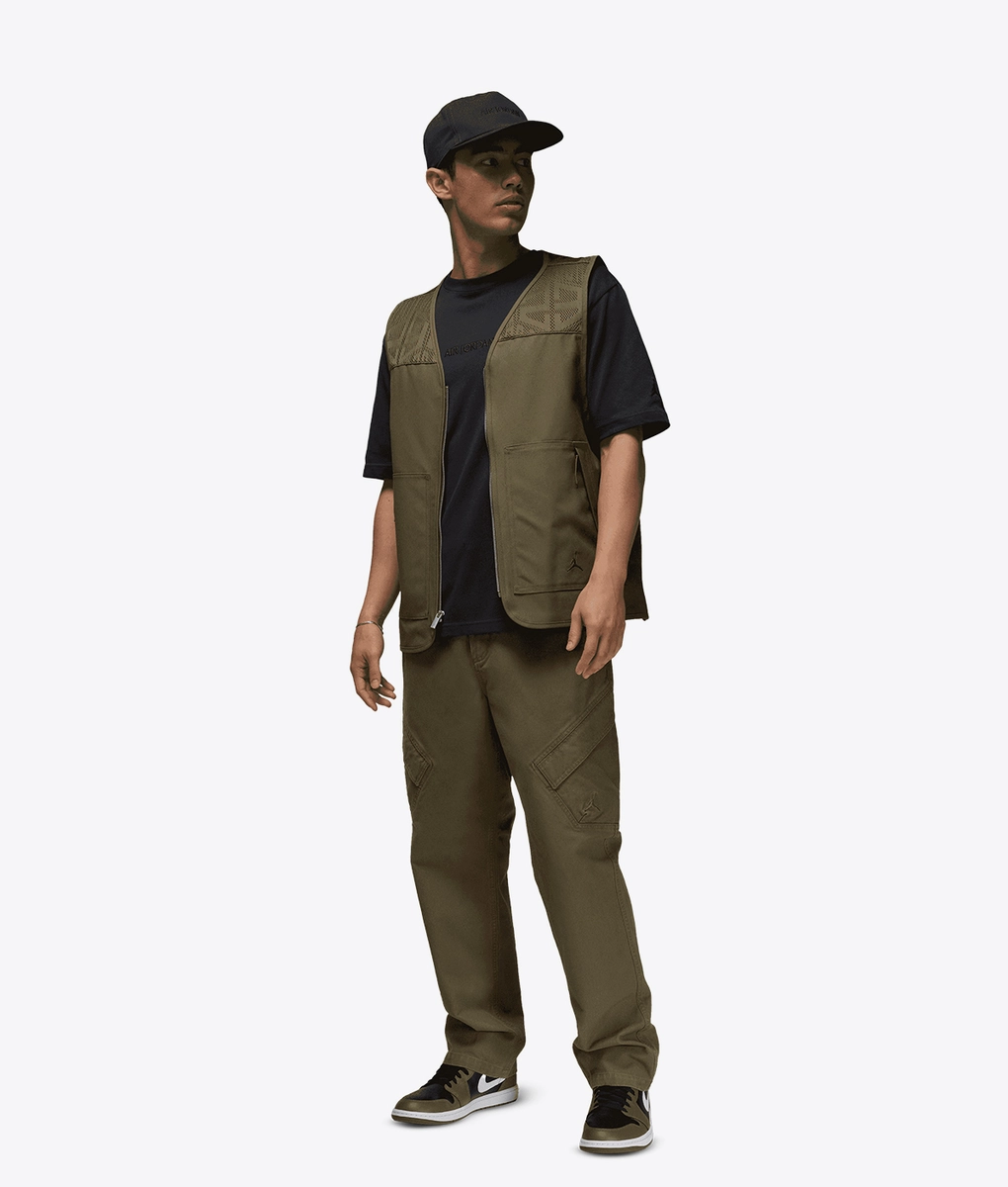 Jordan - JORDAN ESSENTIALS VEST MEDIUM OLIVE l Buy Men's Vest