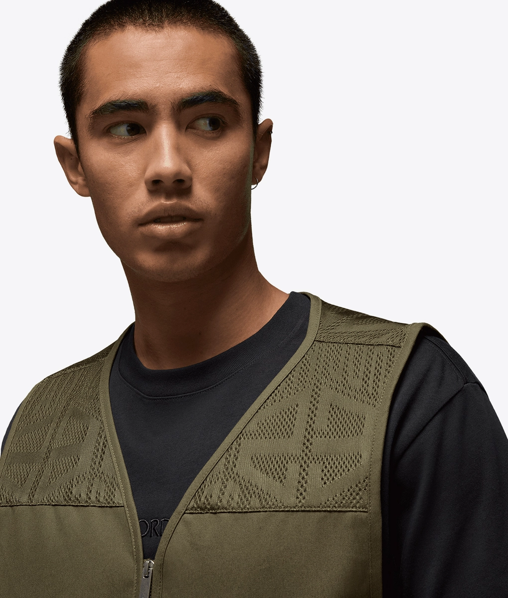 Jordan - JORDAN ESSENTIALS VEST MEDIUM OLIVE l Buy Men's Vest