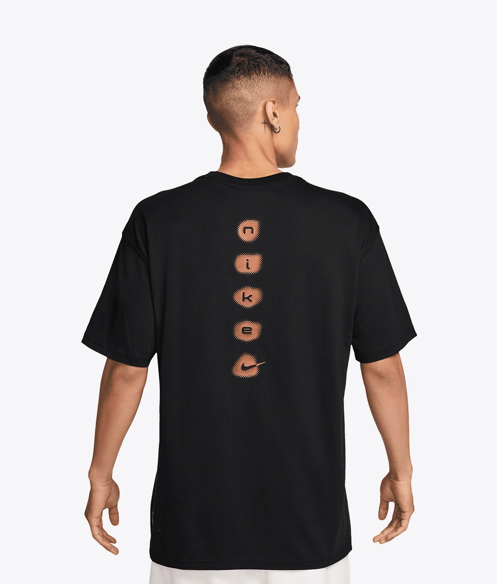 Nike NIKE SPORTSWEAR M90 TEE AMD BLACK l Buy Men's Tee Online at